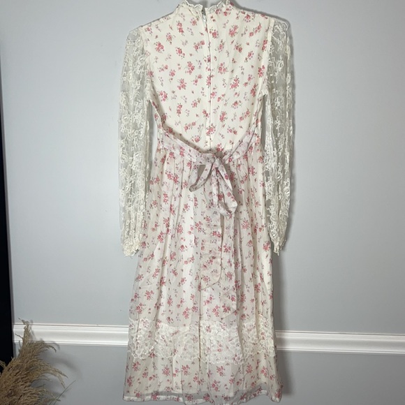 Vintage Prairie Cream Lace Ruffles Maxi Dress 7-8 Small - Picture 7 of 7